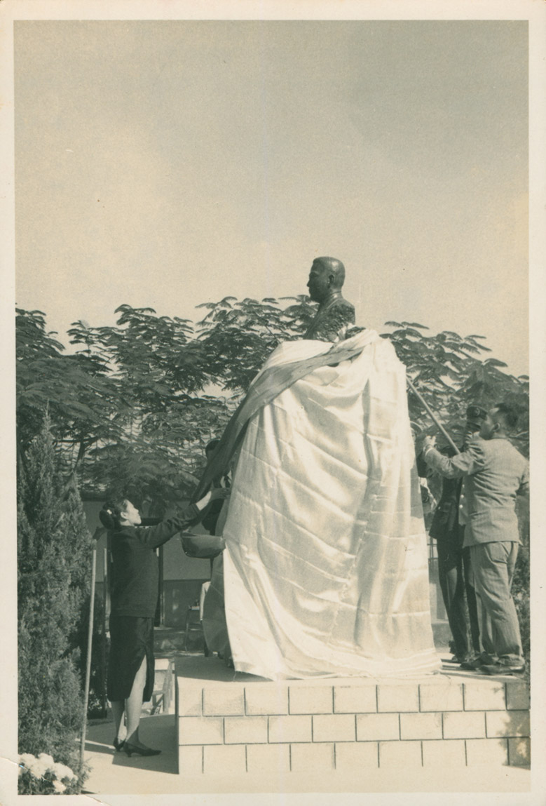 Image gallery marquee