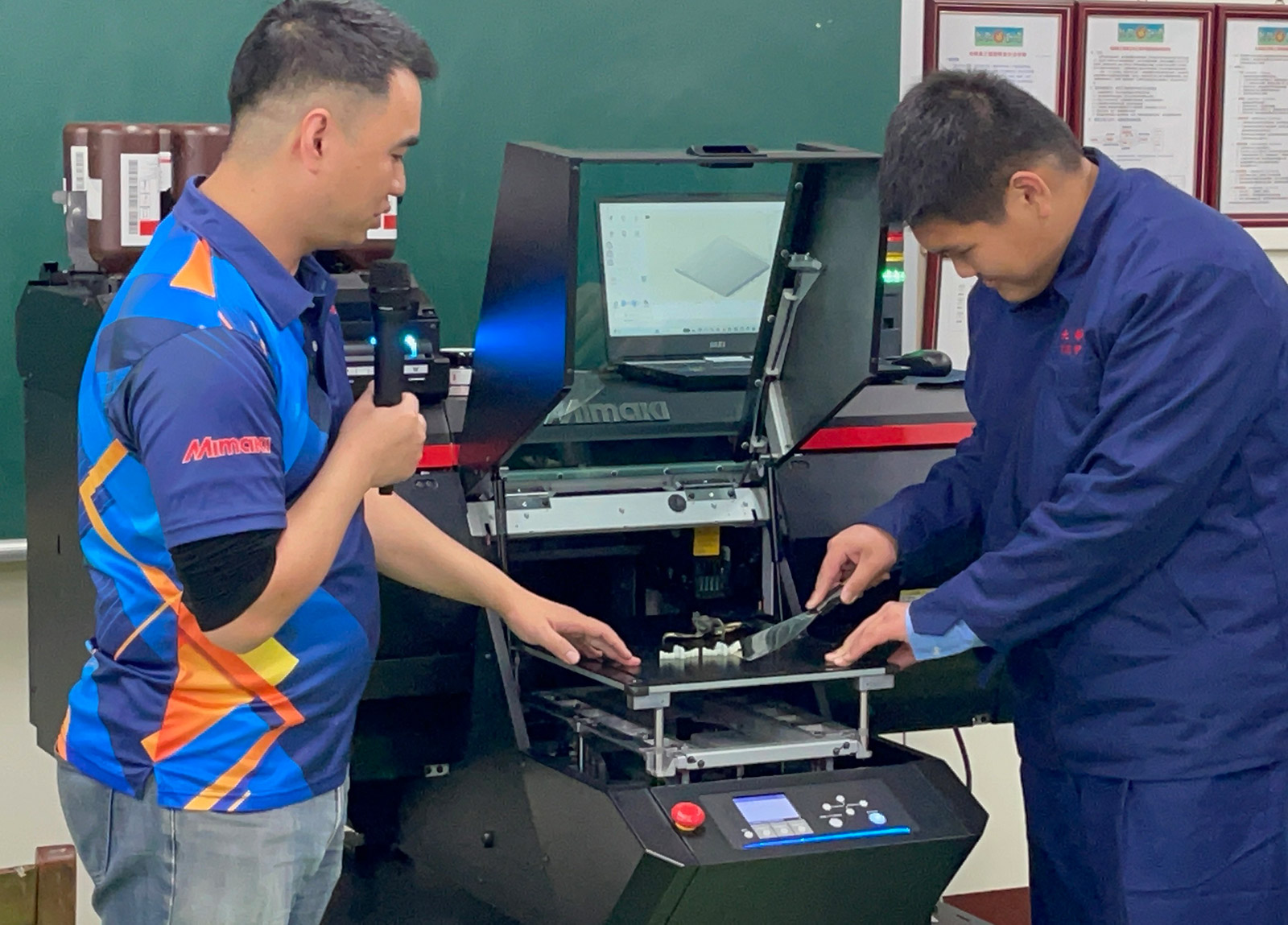 Image gallery marquee